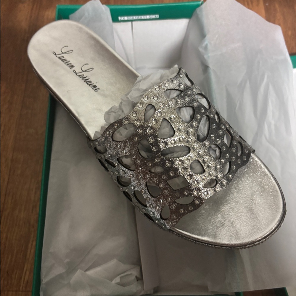 NEW Lauren Lorraine Silver Rhinestone Slide Sandals